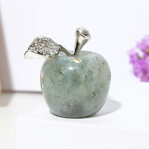 Adorno con gemas de manzana y fruta de la paz de Olivenorma