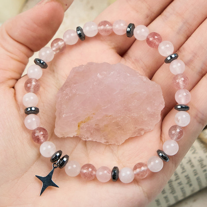 Pulsera con colgante de estrella y cuentas de piedra natural de Olivenorma 