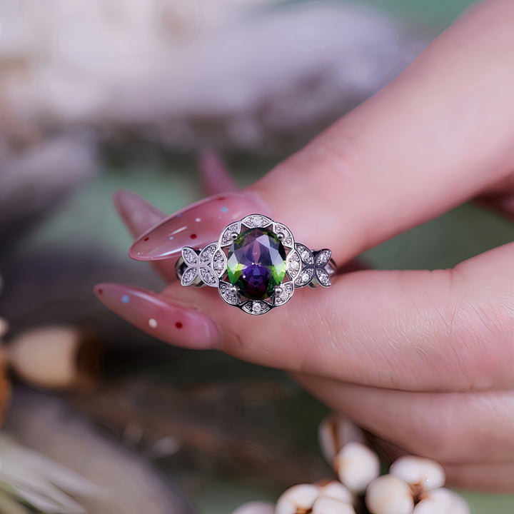 Anillo de alejandrita natural tallada en forma de mariposa de Olivenorma