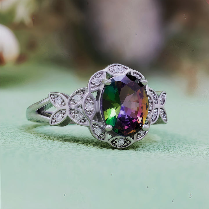 Anillo de alejandrita natural tallada en forma de mariposa de Olivenorma