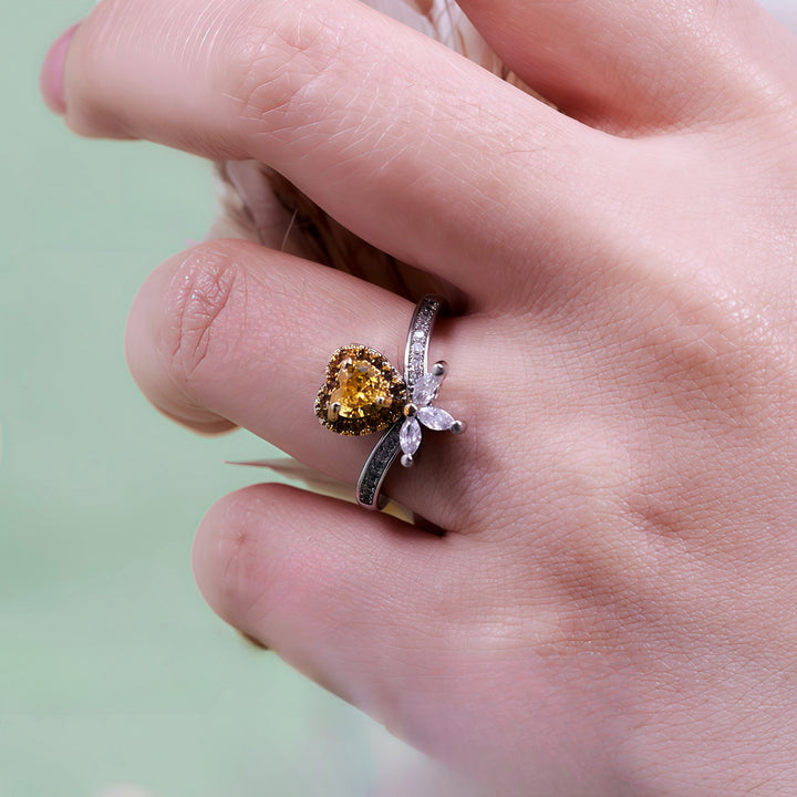 Anillo de corona de citrino y circonita blanca en forma de corazón de Olivenorma