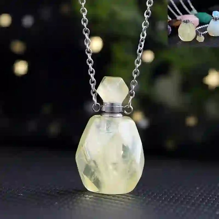 Collar con difusor de aceites esenciales Olivenorma con frasco de perfume de corte cuadrado