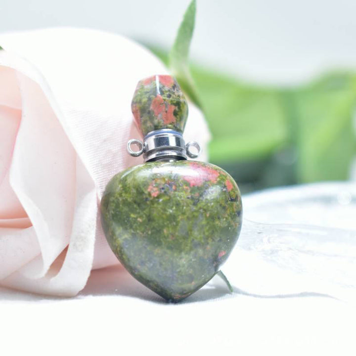 Collar con difusor de aceites esenciales de cristal Olivenorma Love Bottle