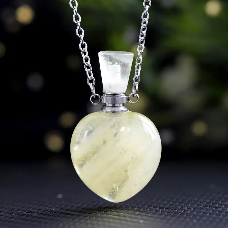 Collar con difusor de aceites esenciales de cristal Olivenorma Love Bottle