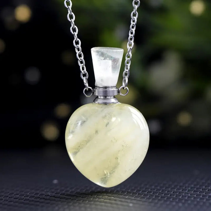 Collar con difusor de aceites esenciales de cristal Olivenorma Love Bottle