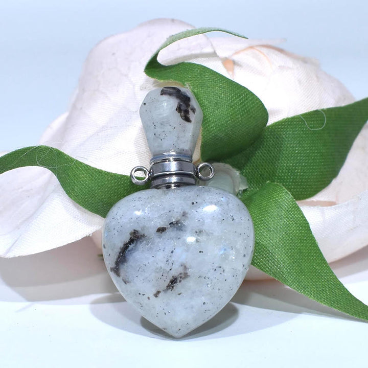 Collar con difusor de aceites esenciales de cristal Olivenorma Love Bottle