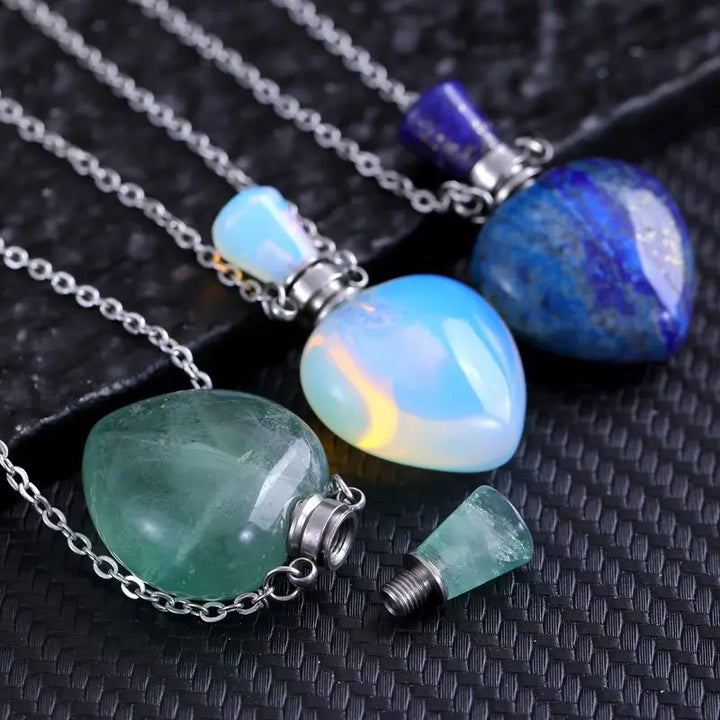 Collar con difusor de aceites esenciales de cristal Olivenorma Love Bottle