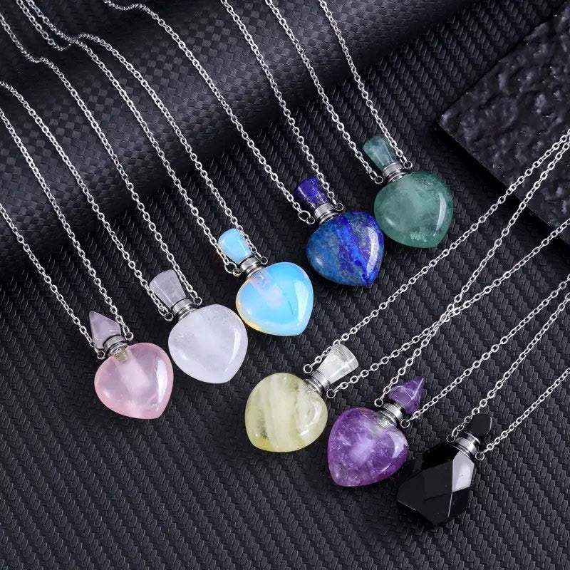 Collar con difusor de aceites esenciales de cristal Olivenorma Love Bottle