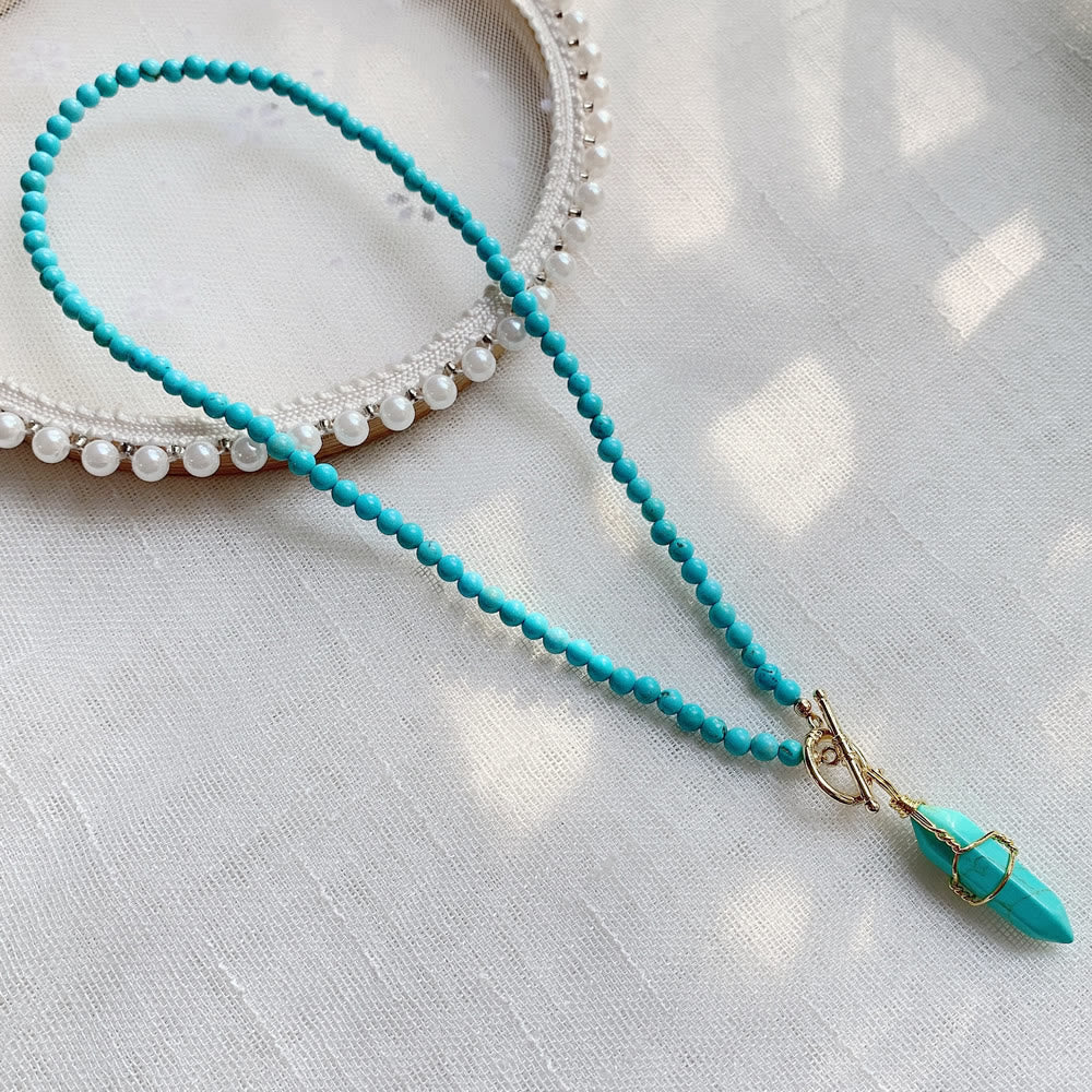 Collar de cuentas de piedra natural con colgante de columna hexagonal de Olivenorma