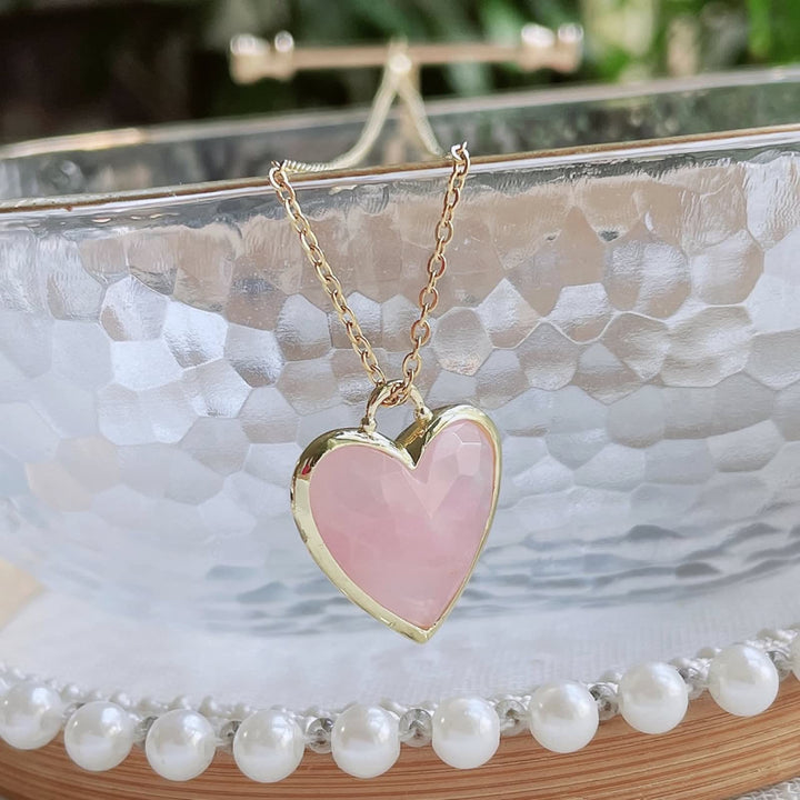Collar de acero inoxidable con colgante de corazón de cristal de Olivenorma