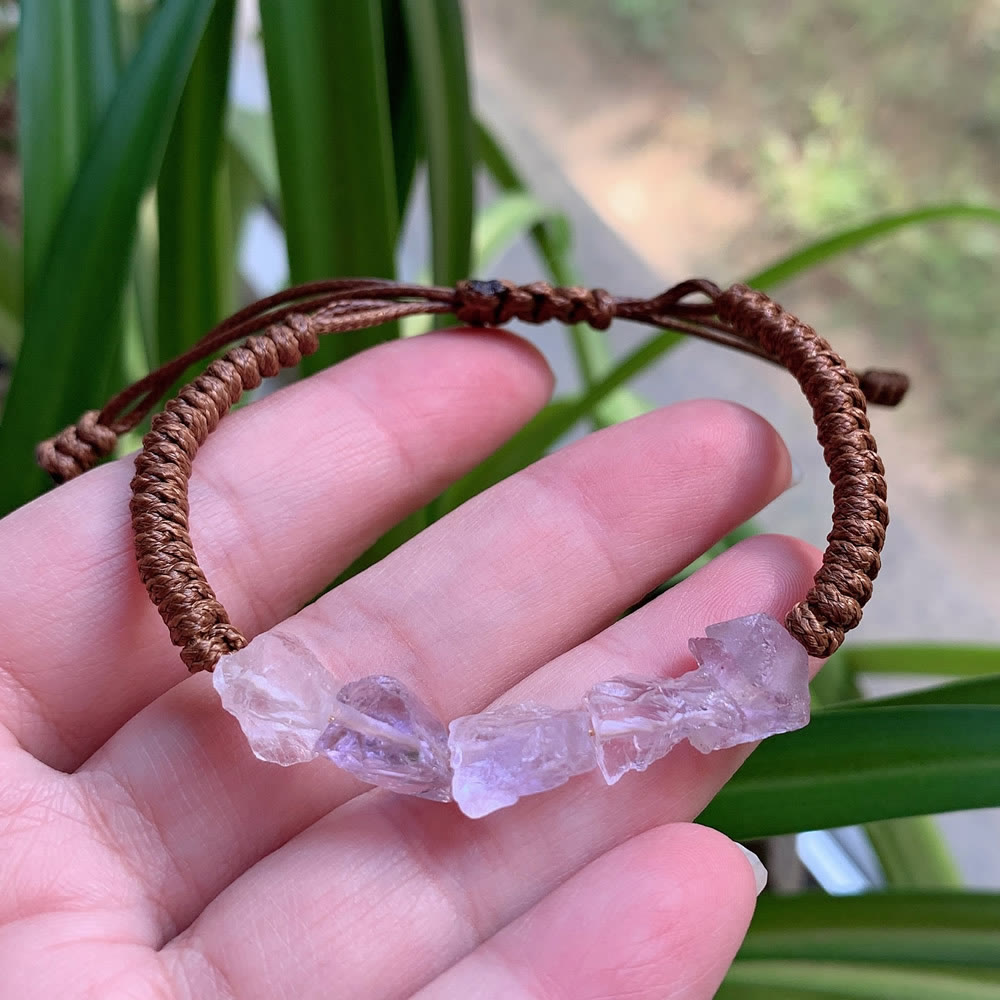 Pulsera trenzada con elementos naturales irregulares de Olivenorma
