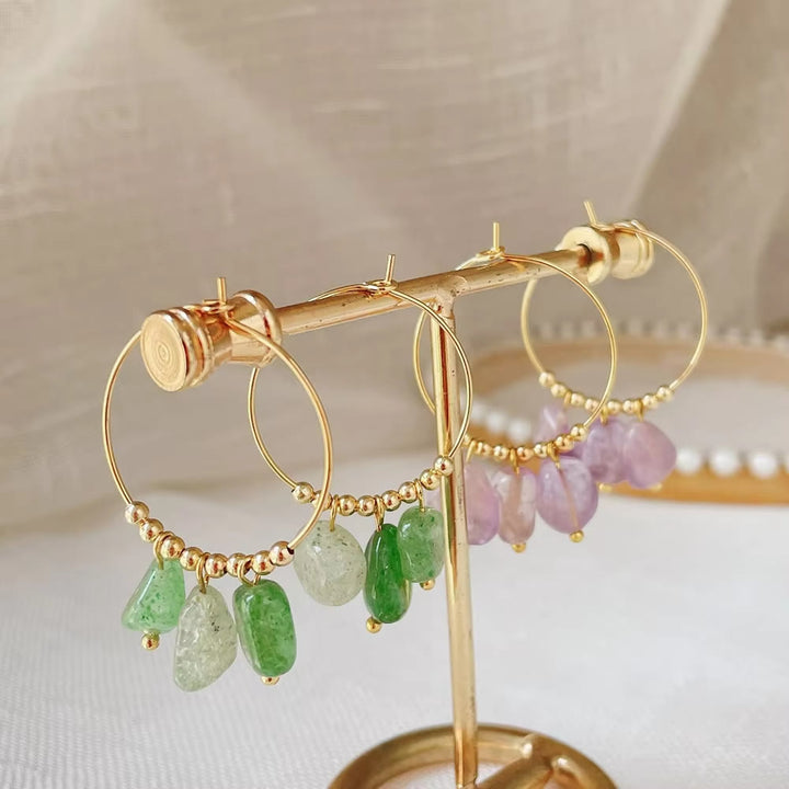 Pendientes de acero y titanio con colgante de cristal triturado natural de Olivenorma