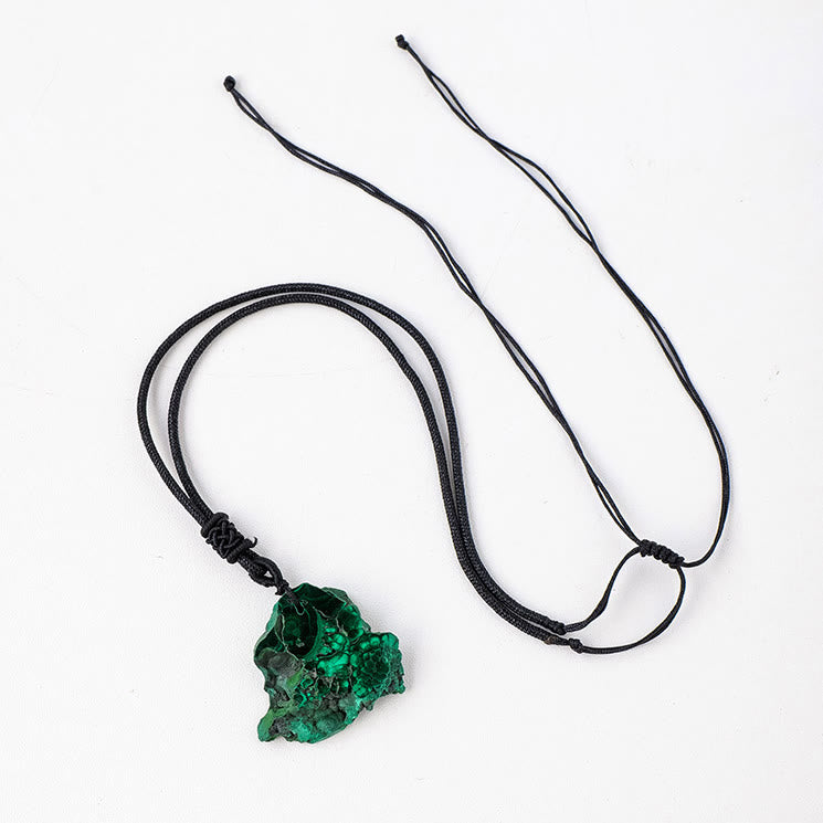 Collar con colgante de malaquita natural irregular de Olivenorma