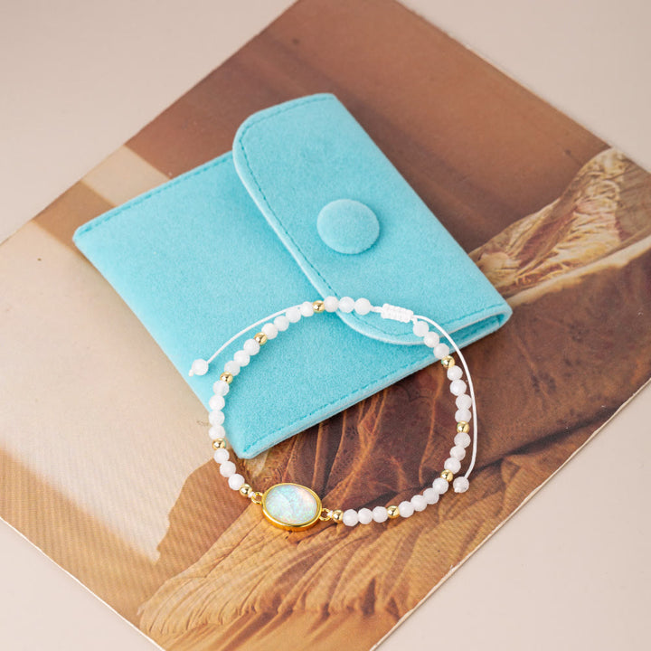 Pulsera con colgante de ópalo coloreado y cuentas de cristal natural de Olivenorma