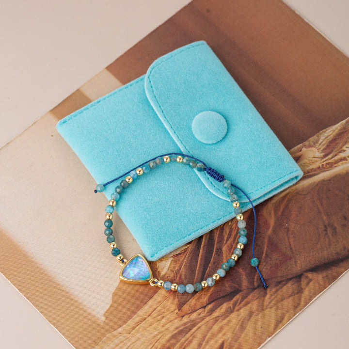 Pulsera con colgante de ópalo coloreado y cuentas de cristal natural de Olivenorma