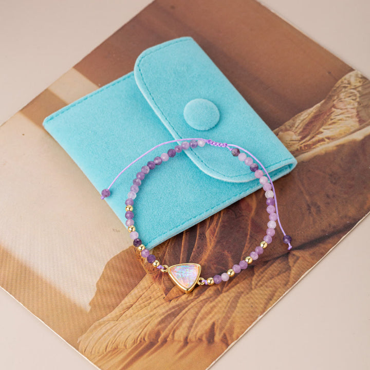 Pulsera con colgante de ópalo coloreado y cuentas de cristal natural de Olivenorma