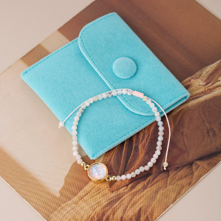 Pulsera con colgante de ópalo coloreado y cuentas de cristal natural de Olivenorma