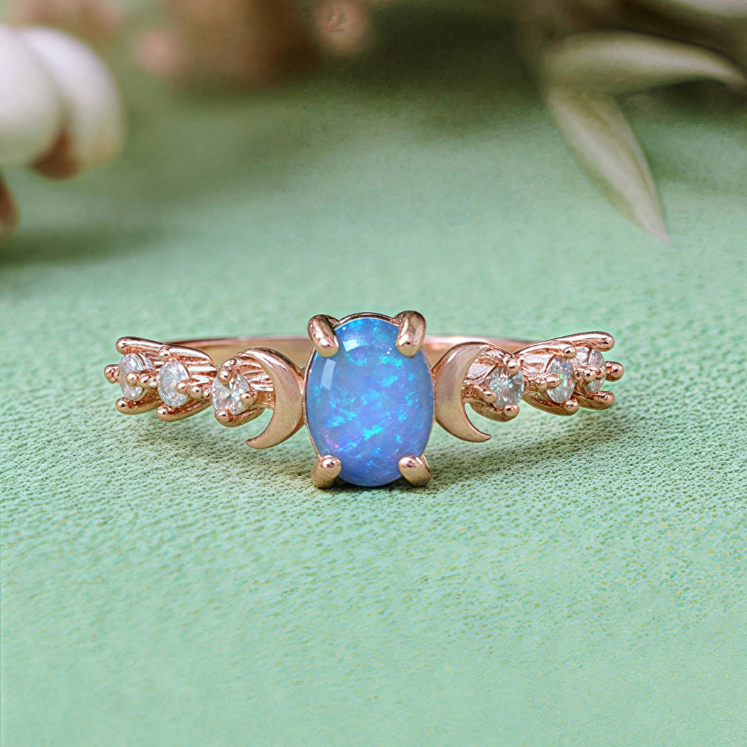 Anillo de doble luna con ópalo natural de Olivenorma