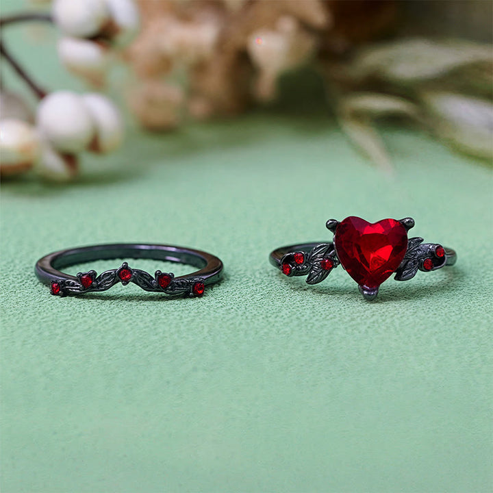 Juego de 2 anillos de cuarzo negro y rubí con forma de corazón de Olivenorma