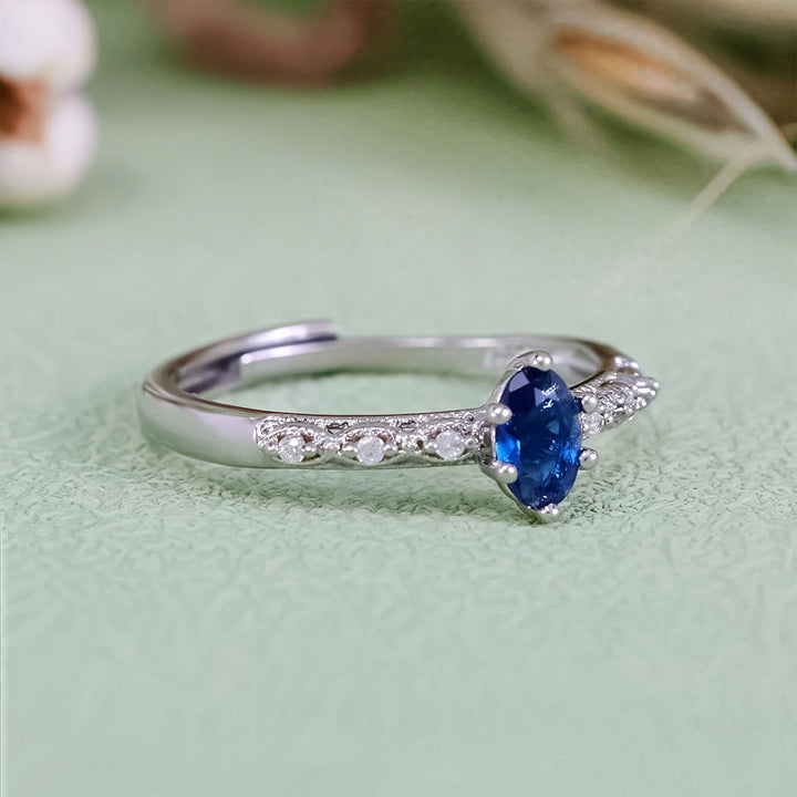 Anillo de zafiro de corte ovalado exquisito retro de Olivenorma
