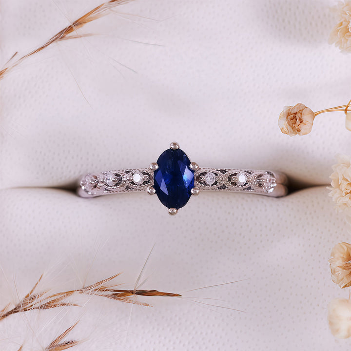 Anillo de zafiro de corte ovalado exquisito retro de Olivenorma