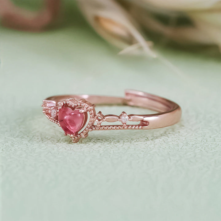 Anillo de corona de princesa con granate en forma de corazón de Olivenorma