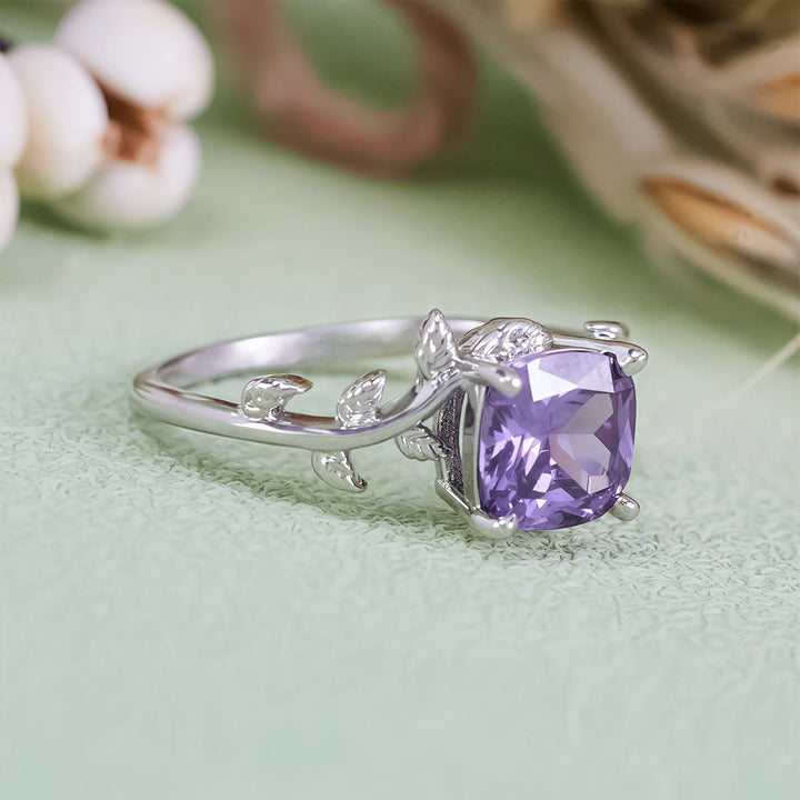 Anillo envolvente de hoja de amatista con corte cuadrado de Olivenorma