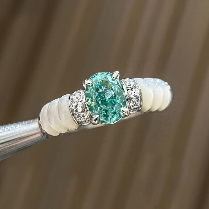 Anillo de aguamarina de talla ovalada Olivenorma