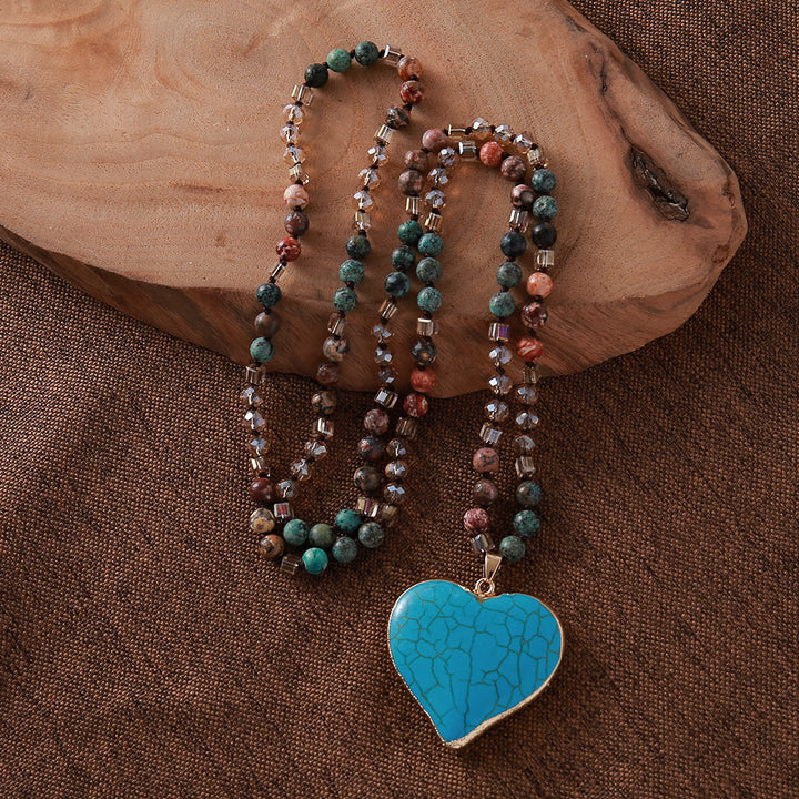 Collar con colgante de corazón de turquesa blanca natural de Olivenorma