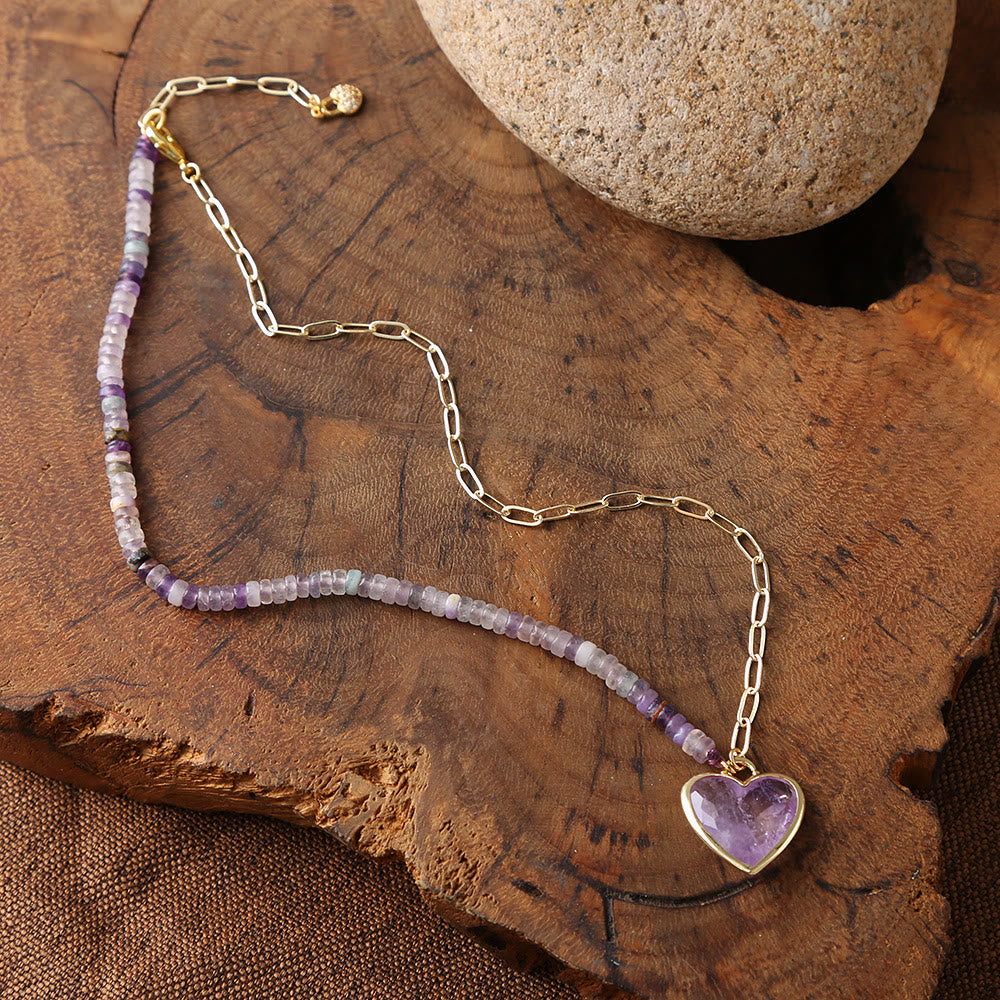 Collar con colgante de corazón de cuentas de amatista y cuarzo rosa de Olivenorma