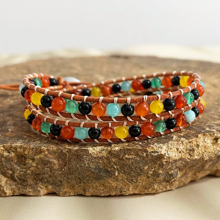 Pulsera trenzada de cuero con cuentas de piedra natural Olivenorma