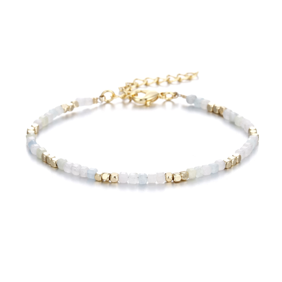 Pulsera con hebilla de metal tallada en cubo de piedra natural Olivenorma