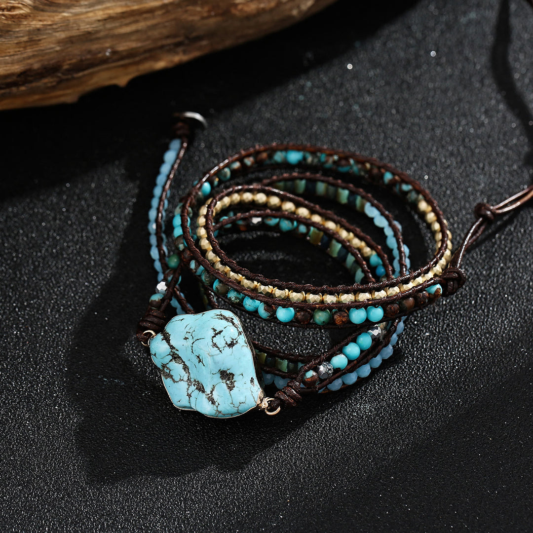 Pulsera trenzada de múltiples vueltas con turquesa y aguamarina irregulares de Olivenorma