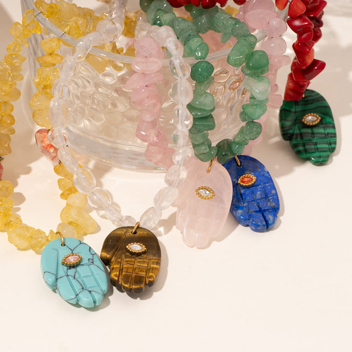Collar con colgante de Fátima con cuentas de cristal irregulares de Olivenorma