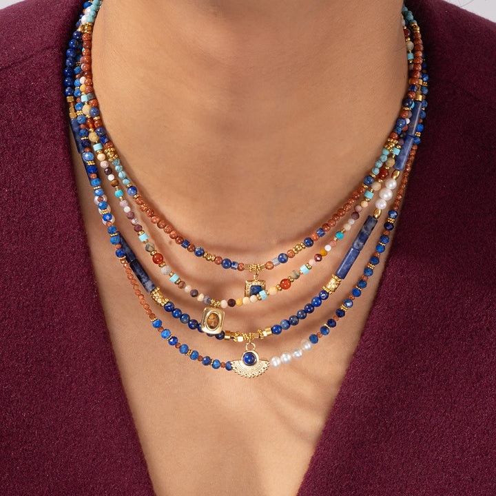 Collar con colgante de cuentas de piedra natural Olivenorma