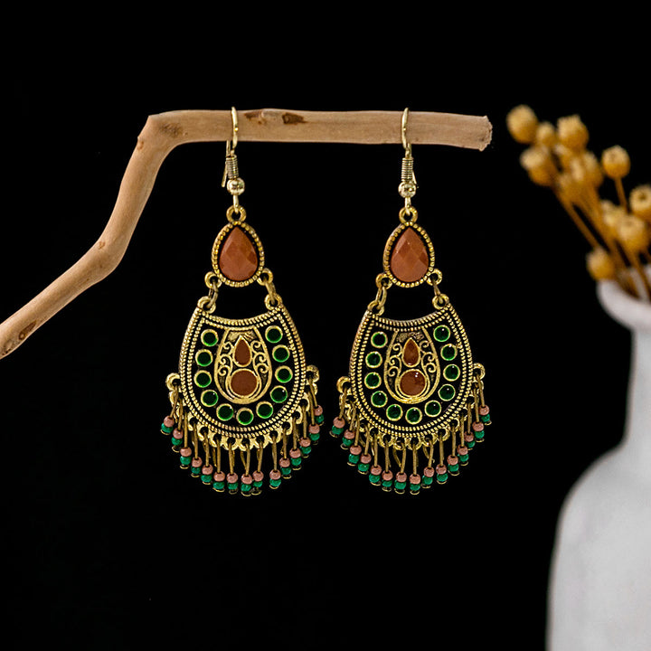 Pendientes Olivenorma estilo étnico retro con borlas bohemias de turquesa
