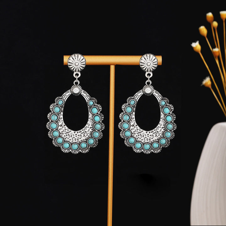 Pendientes Olivenorma estilo étnico retro con borlas bohemias de turquesa
