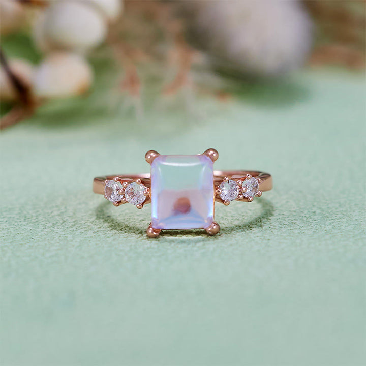 Anillo de piedra lunar sintética de corte cuadrado Olivenorma