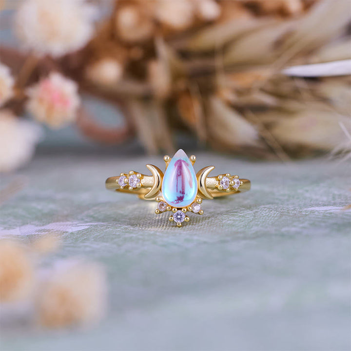 Anillo de doble luna con piedra lunar artificial talla lágrima de Olivenorma