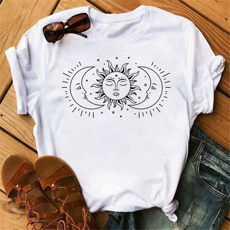 Camiseta Olivenorma de poliéster con estampado de mariposas y luna