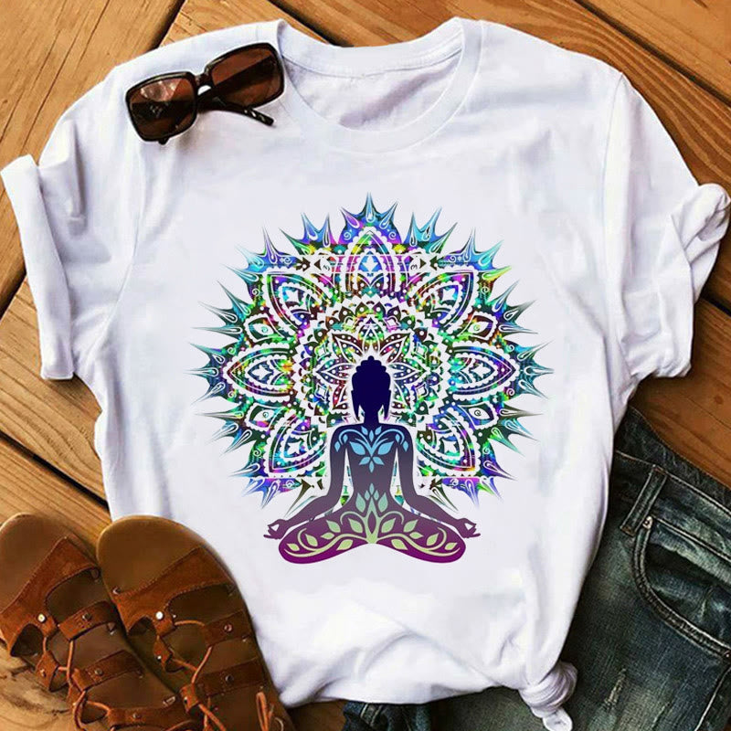 Camiseta bohemia con estampado de meditación zen y chakras de Buda de Olivenorma