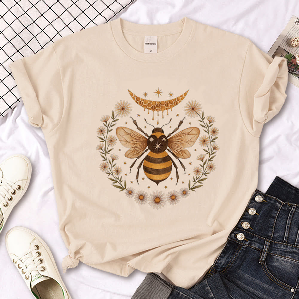 Camiseta caqui con estampado gótico de triple luna de la bruja Olivenorma