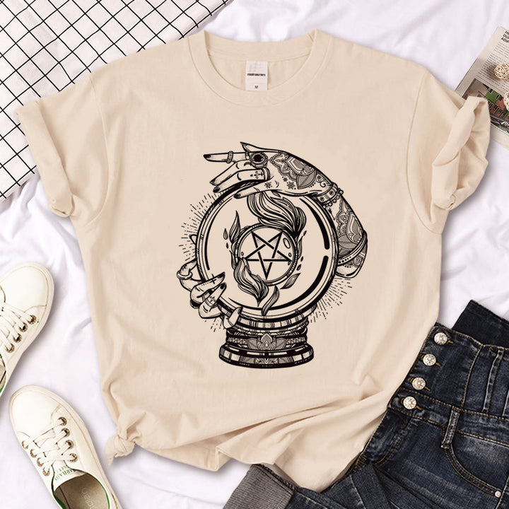 Camiseta caqui con estampado gótico de triple luna de la bruja Olivenorma