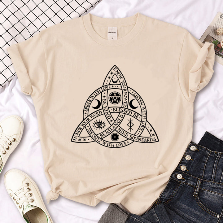 Camiseta caqui con estampado gótico de triple luna de la bruja Olivenorma