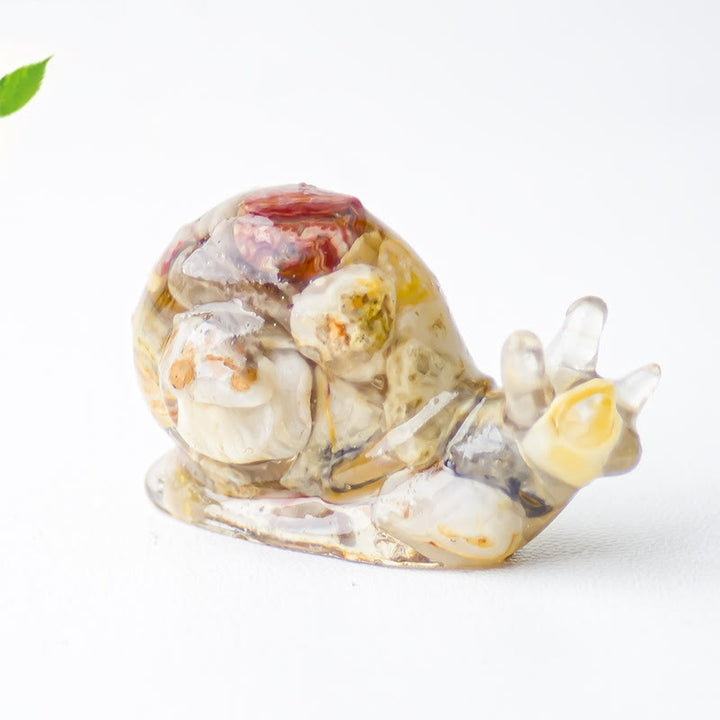 Decoración de piedras preciosas con caracoles de cristal epoxi de Olivenorma