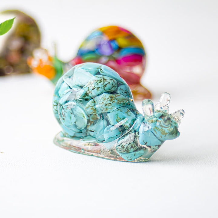 Decoración de piedras preciosas con caracoles de cristal epoxi de Olivenorma