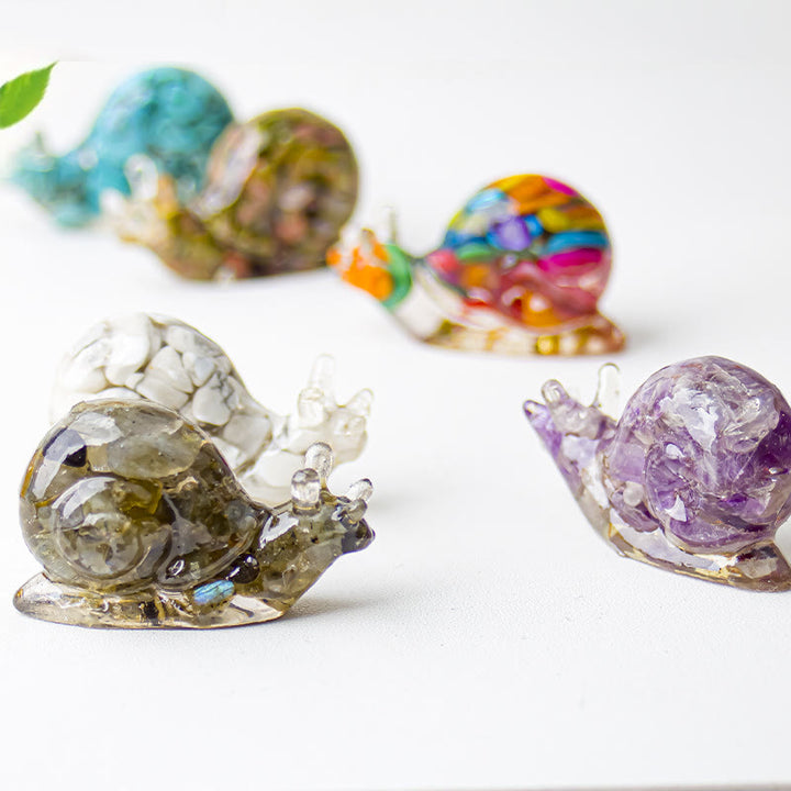 Decoración de piedras preciosas con caracoles de cristal epoxi de Olivenorma