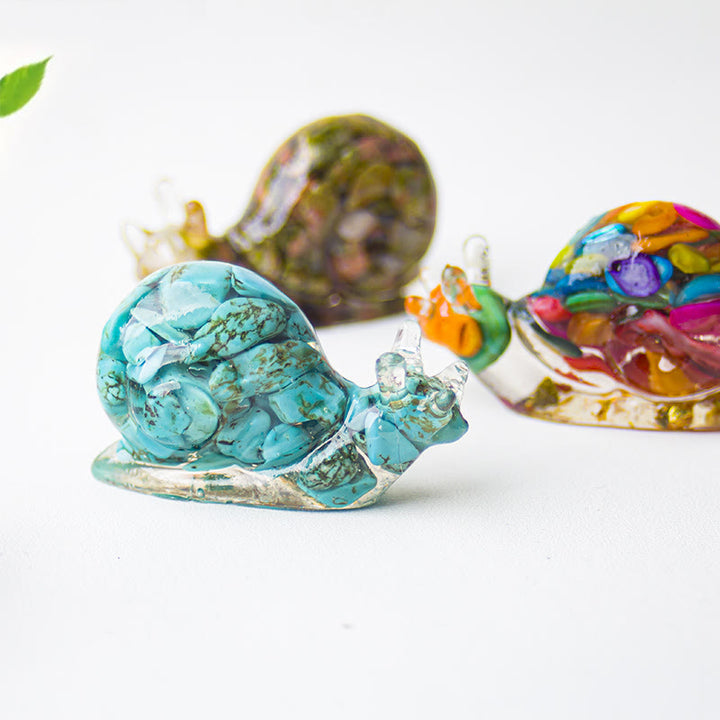 Decoración de piedras preciosas con caracoles de cristal epoxi de Olivenorma