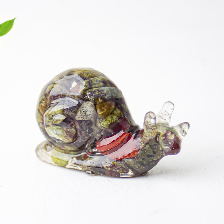 Decoración de piedras preciosas con caracoles de cristal epoxi de Olivenorma