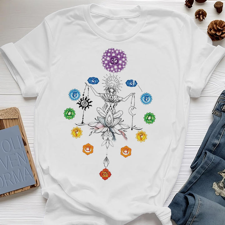Camiseta Olivenorma con energía de chakras enraizados
